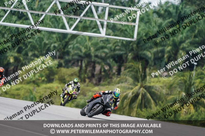 Sepang;event digital images;motorbikes;no limits;peter wileman photography;trackday;trackday digital images